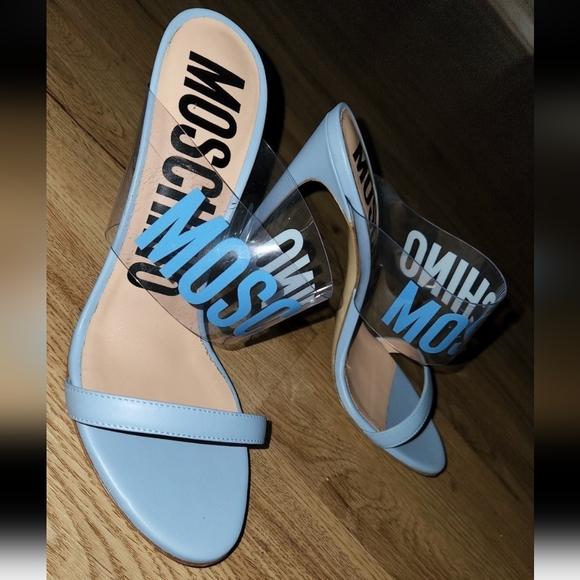 Moschino heels - Picture 1 of 4